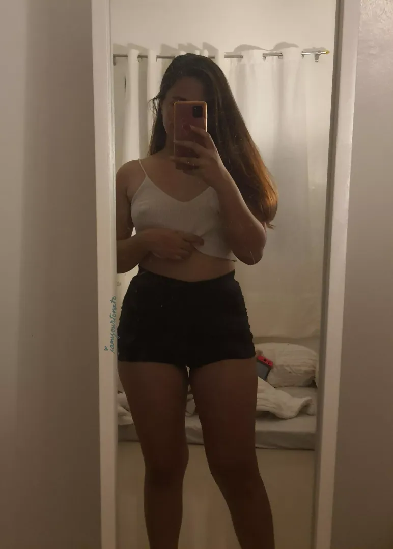 i wonder if you can breathe between these thighs 😘😈 (f)