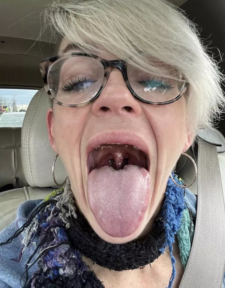 I wonder what my 44yo mouth could be used for aha