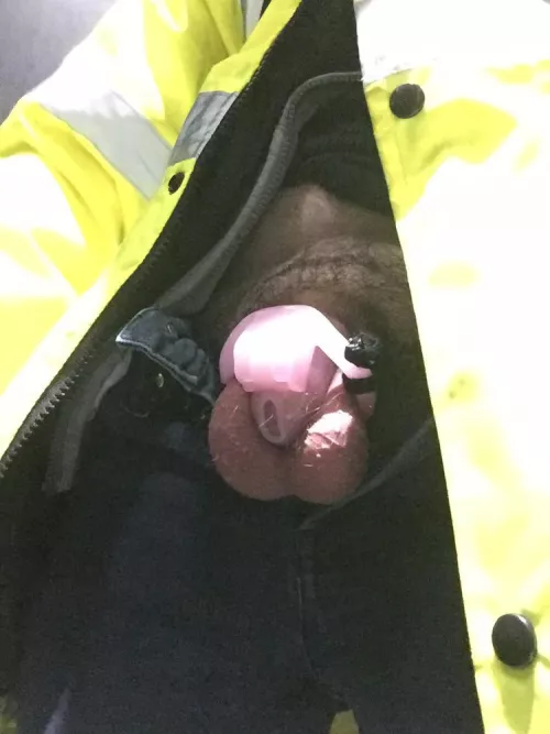 I wore my cage outside my house for the first time and it just felt so right.