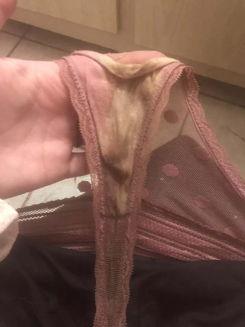 I wore these bad boys for at least 5 days….I stopped counting honestly. But they look and smell amazing!