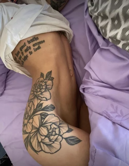 I would love to wake u up w a buscar😈🤤