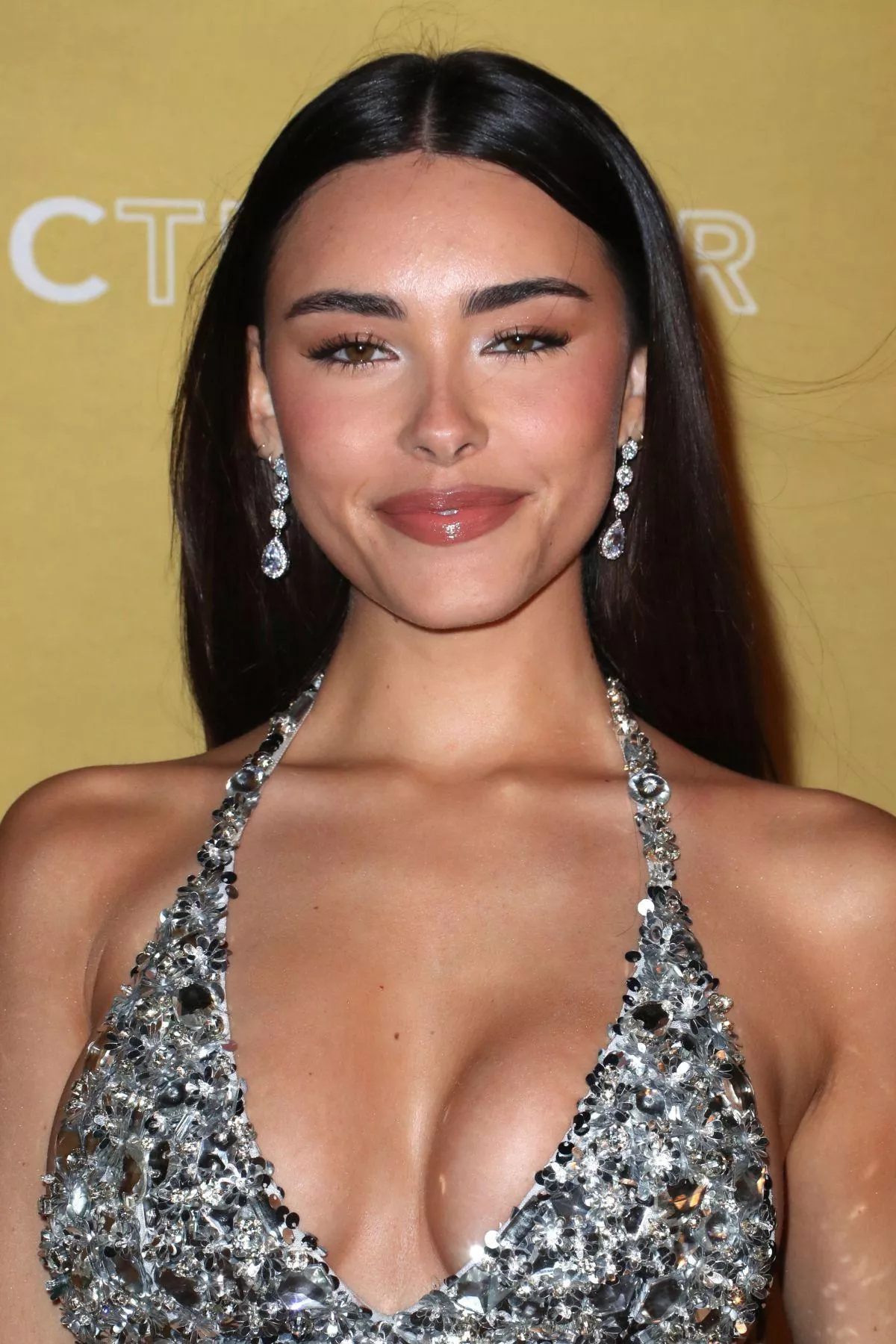 I‘d love to worship goddess Madison Beer