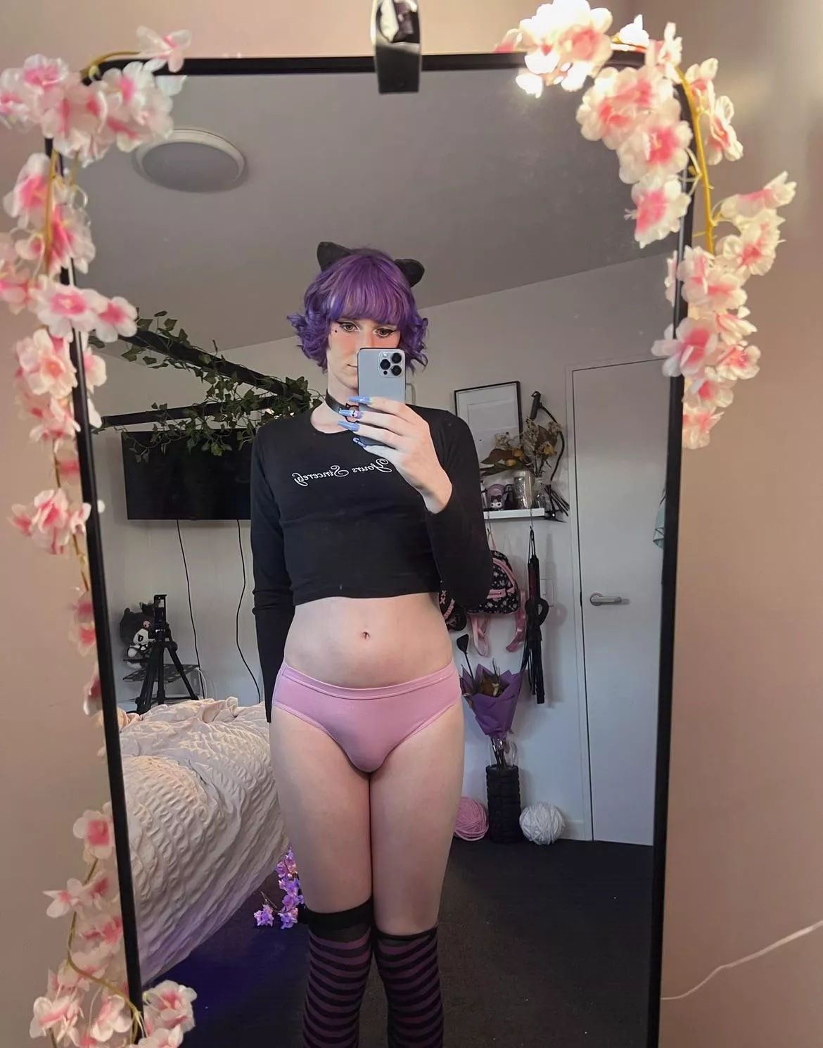 If I text you this before our first date how would you react