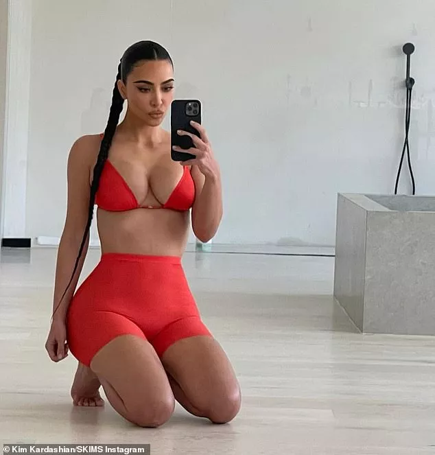 If someone wants to show Kim and let me comment, write to me