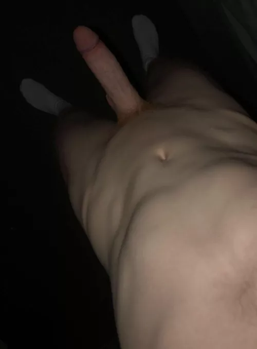 If we was roommates, can we fuck? 🫢