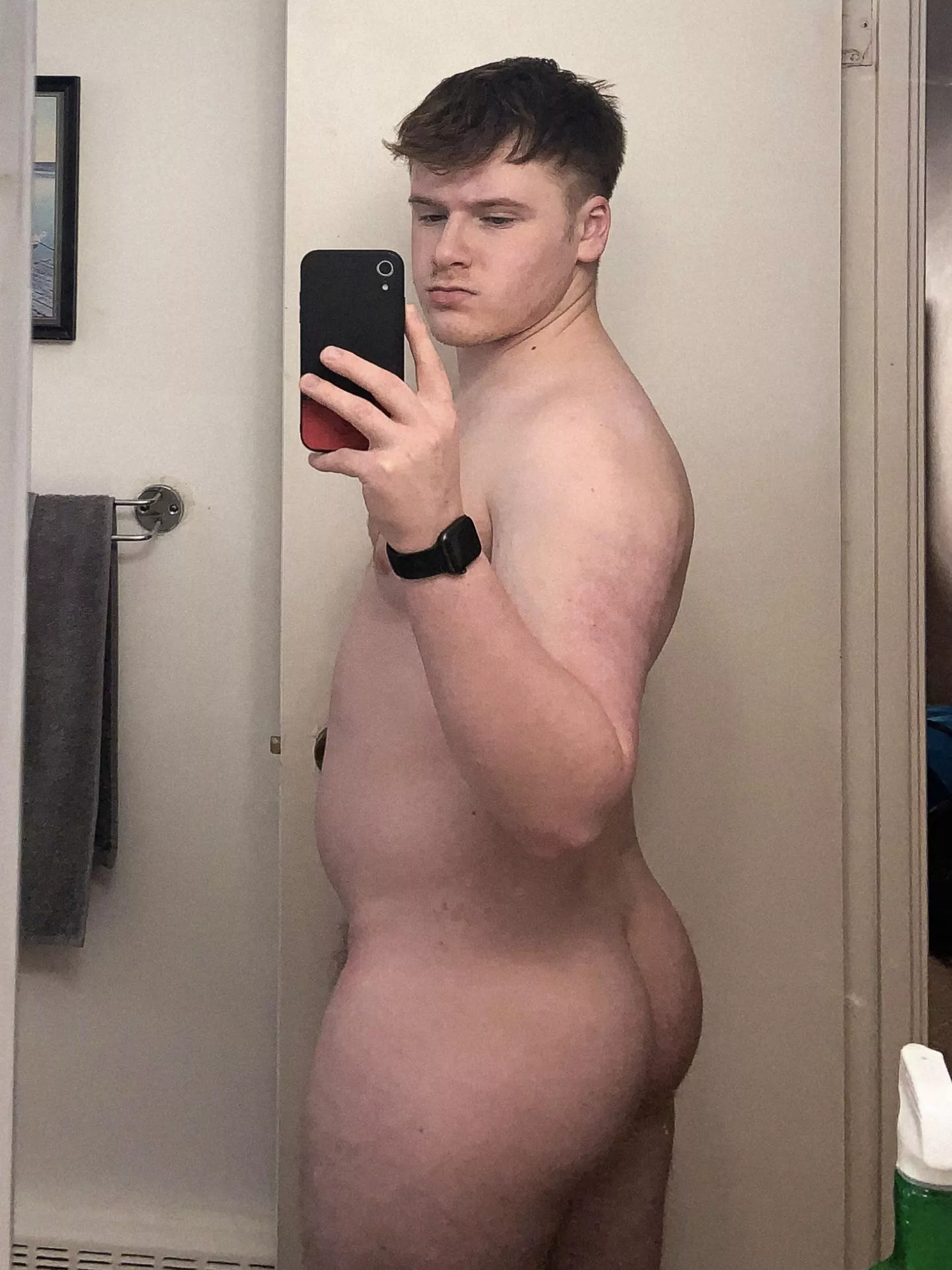 If you beat me at Mario Party tonight you get to top me, deal? 😈