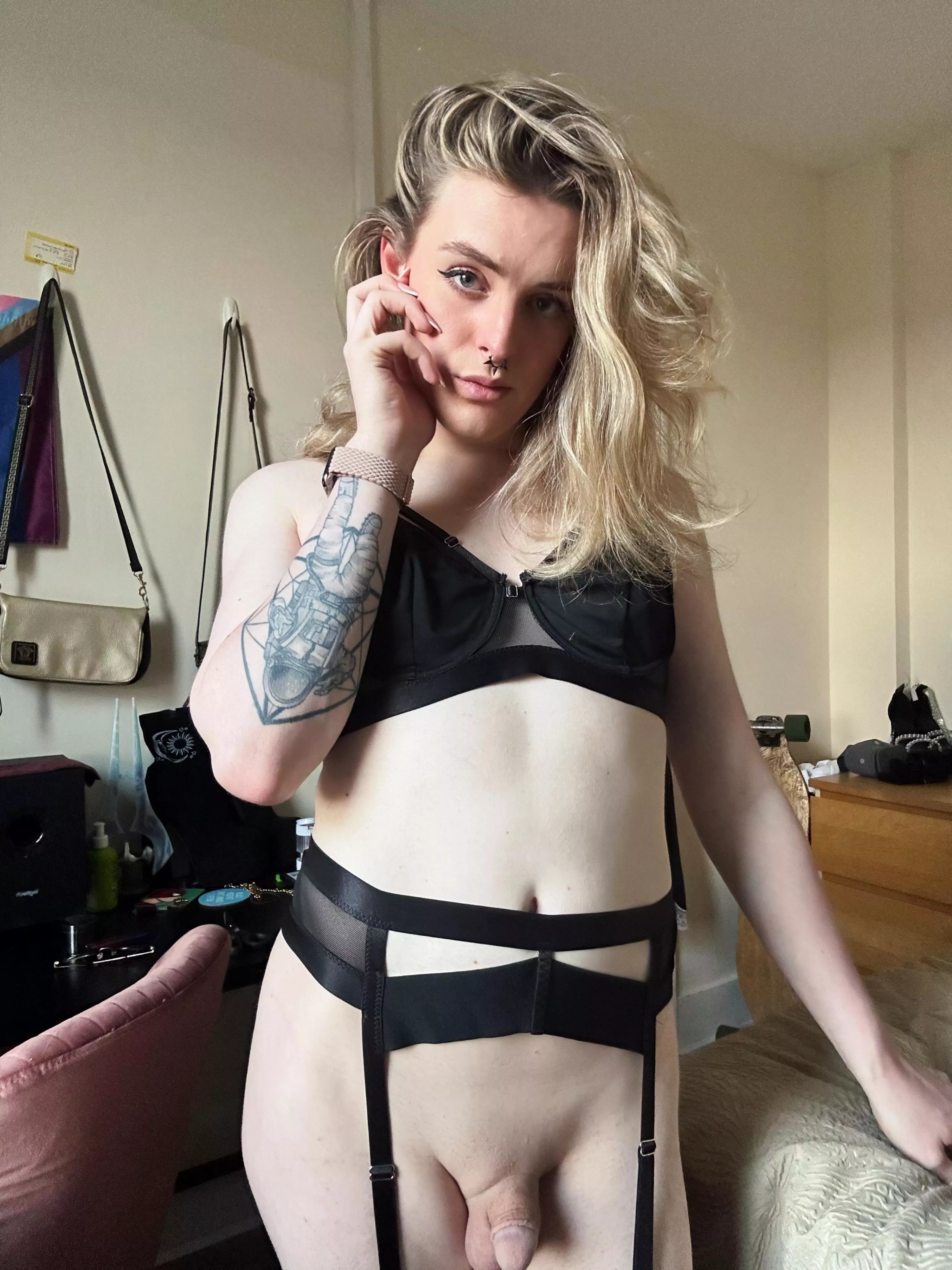 If you suck mine first i’ll suck yours after. It’s only fair