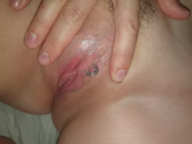 If your cock is pierced then we can make some cool noises🤓🥵