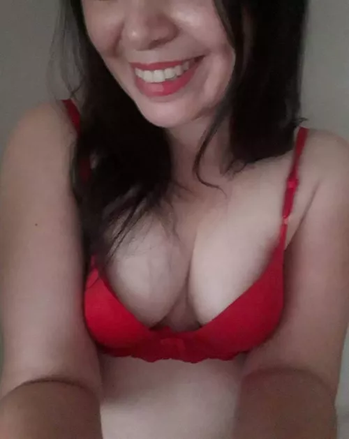 I'll always remember when I wore this to work under a seethrough blouse! Guess who got called to HHRR! [F]