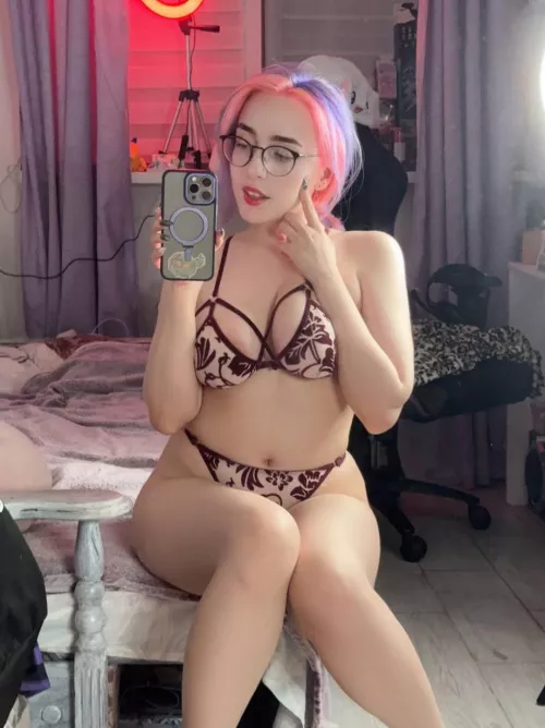 
i'll be obedient, daddy