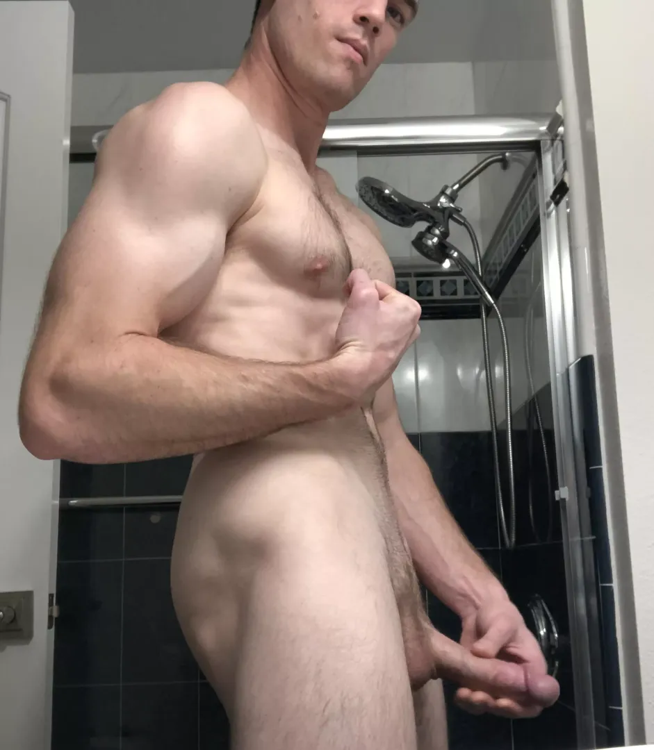 I’ll delete this in a bit, but couldn’t resist showing off the arms.