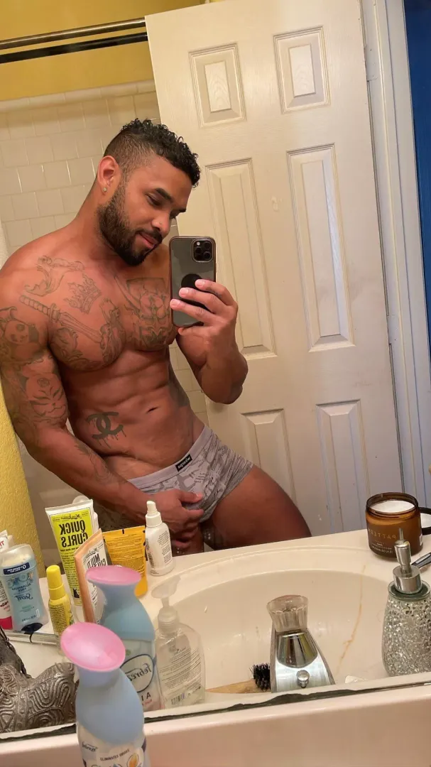 I’ll let you lick my tattoos