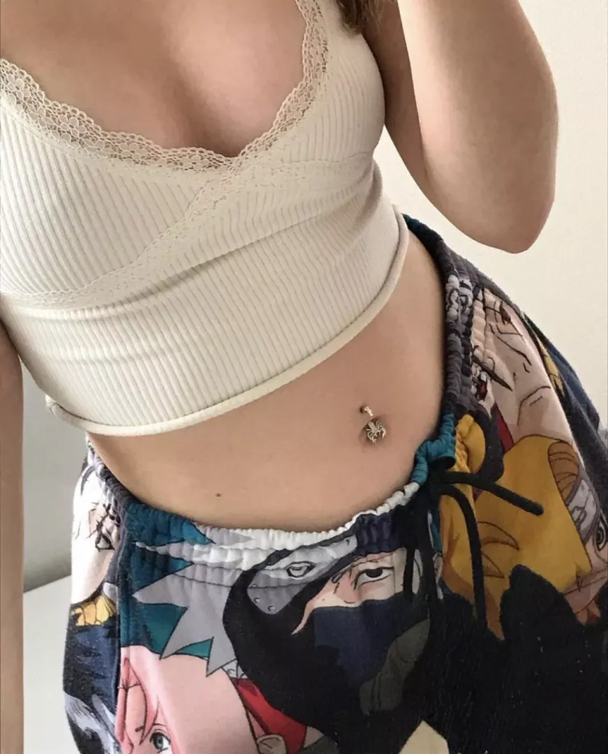 I’ll send you nudes if you send me cute league of legends skins