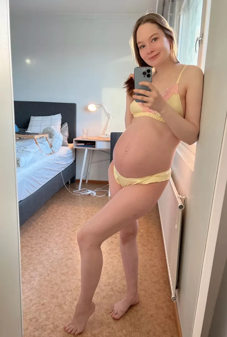 I'm 31 weeks pregnant and my lingerie barely fits me anymore