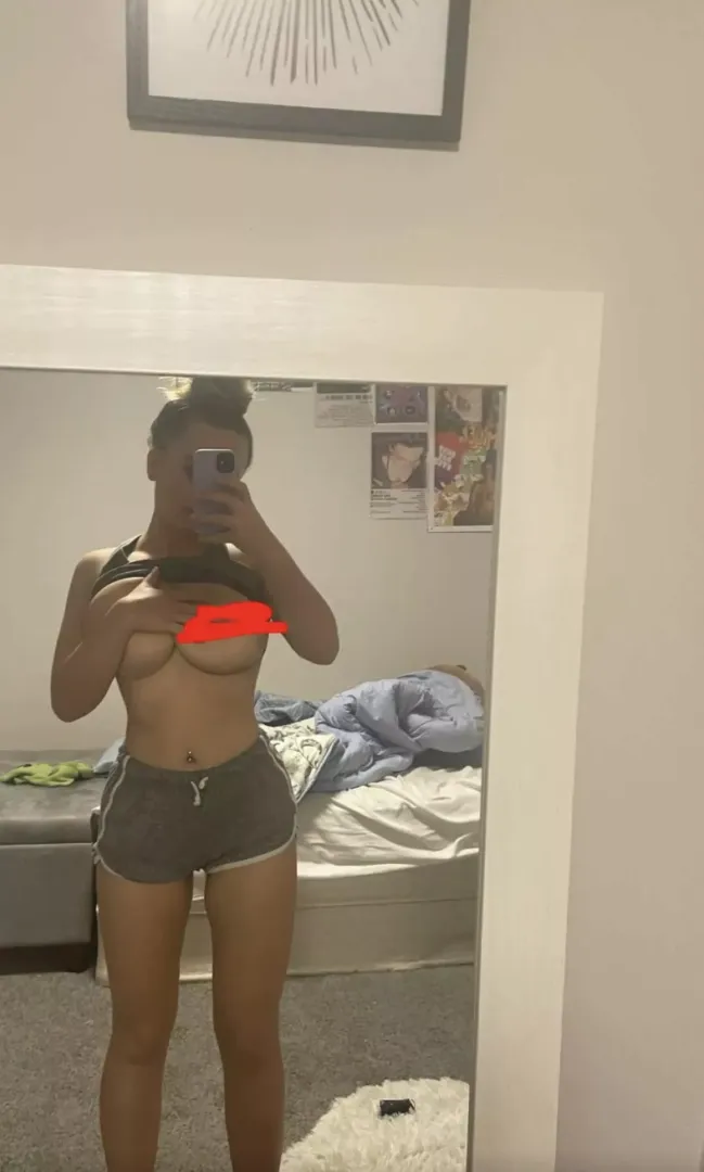 Im 5’2 in case you’re wondering 👀 F20