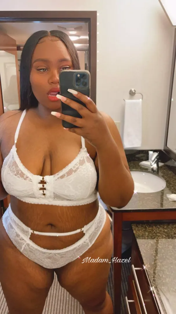 I’m a gorgeous Black woman who has white men kneeling to my power and supremacy.