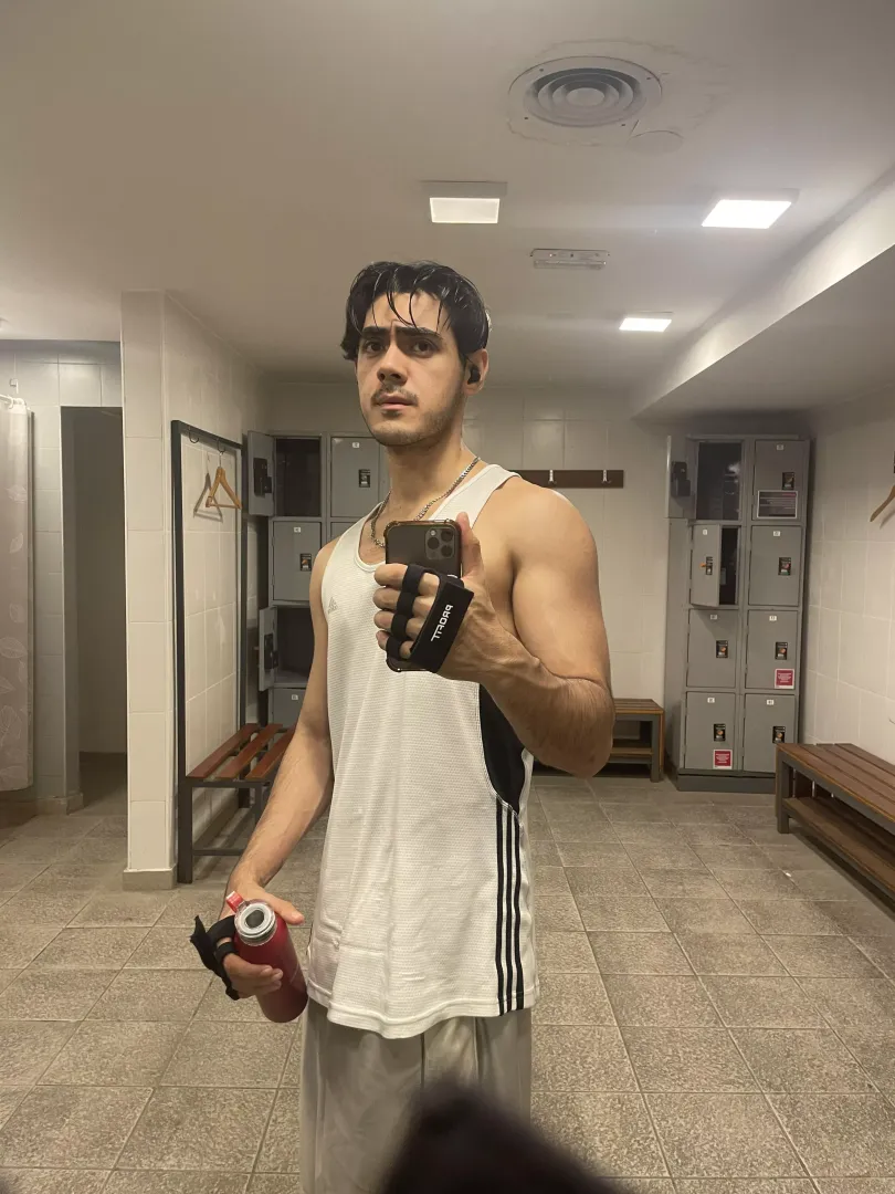 Im a gymrat haha