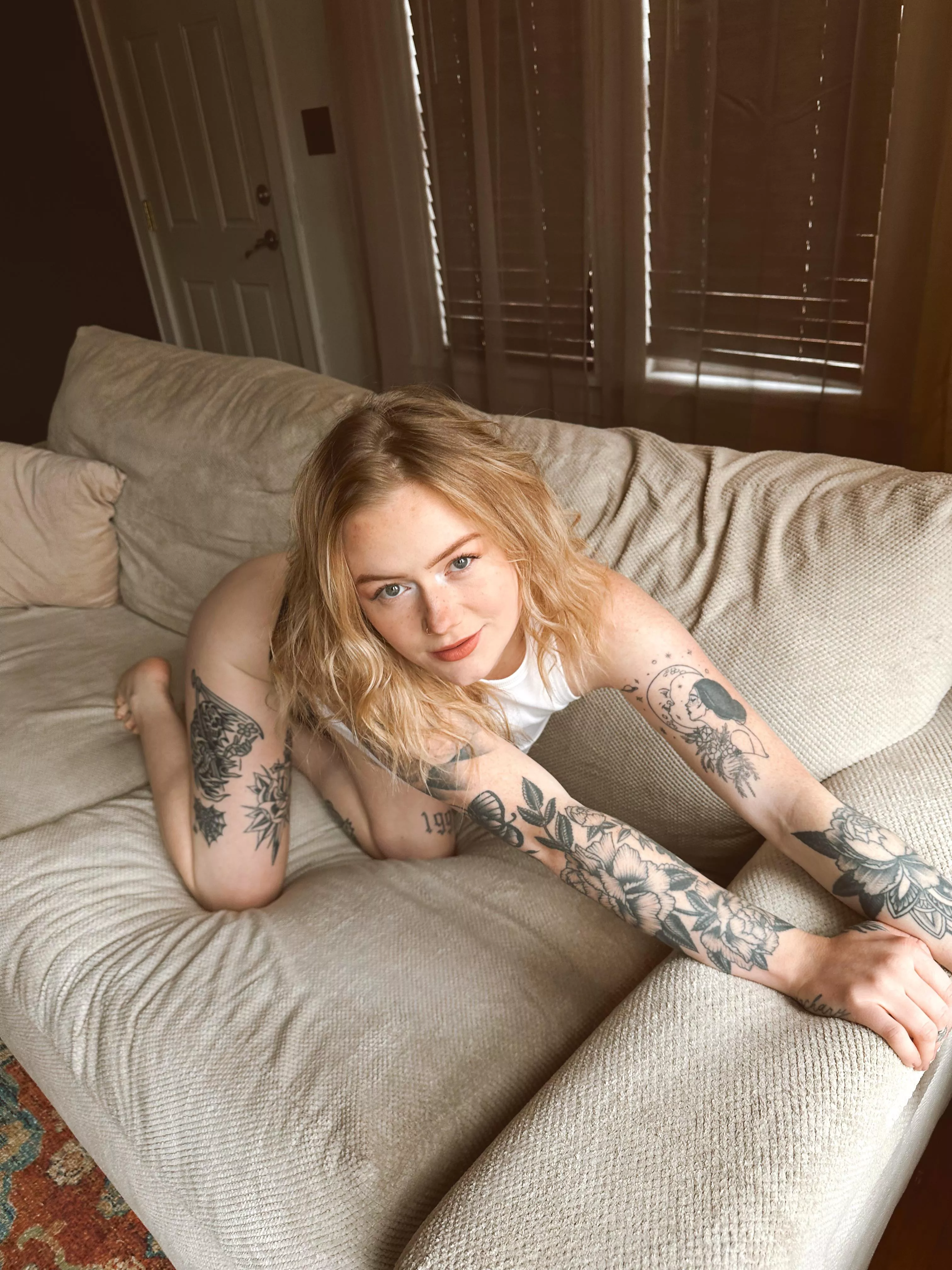 I’m a little shy 🙈 [f]