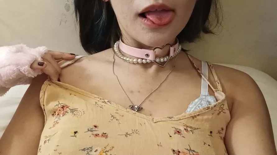 im an obedient girl