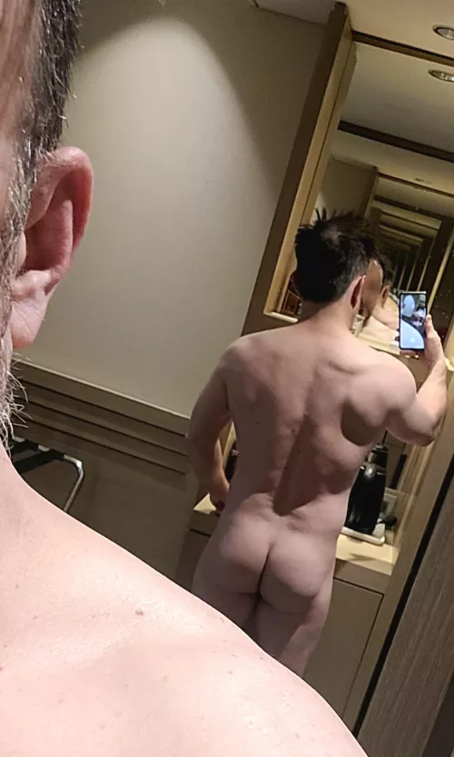 I'm back, baby!