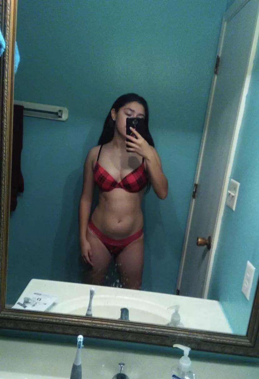 im bored let’s talk? f18