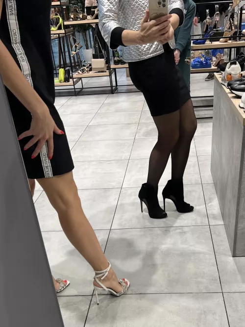 I’m confused if I should buy these shoes