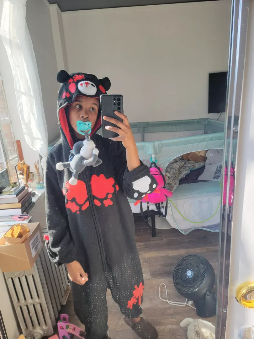 I'm excited for daddy and baby time this Halloween:)