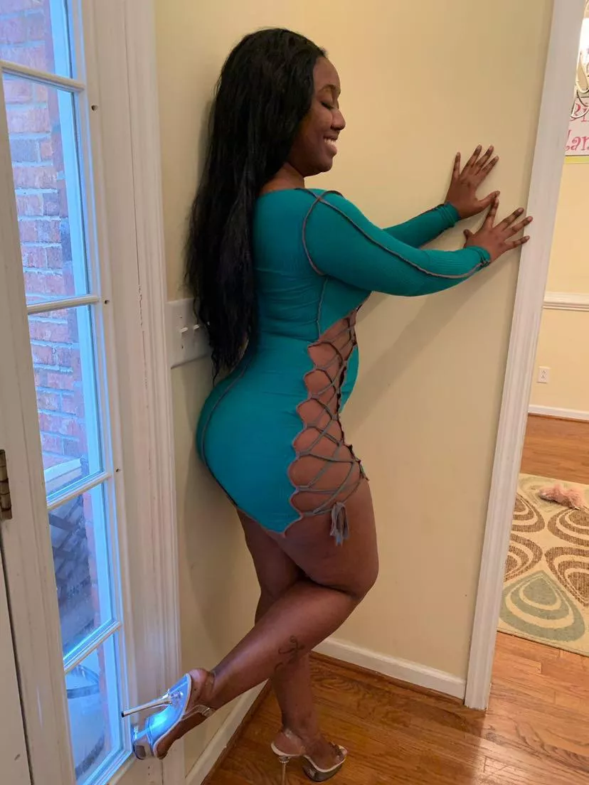 I’m fine, short and thick, with the curves that’ll leave you hooked