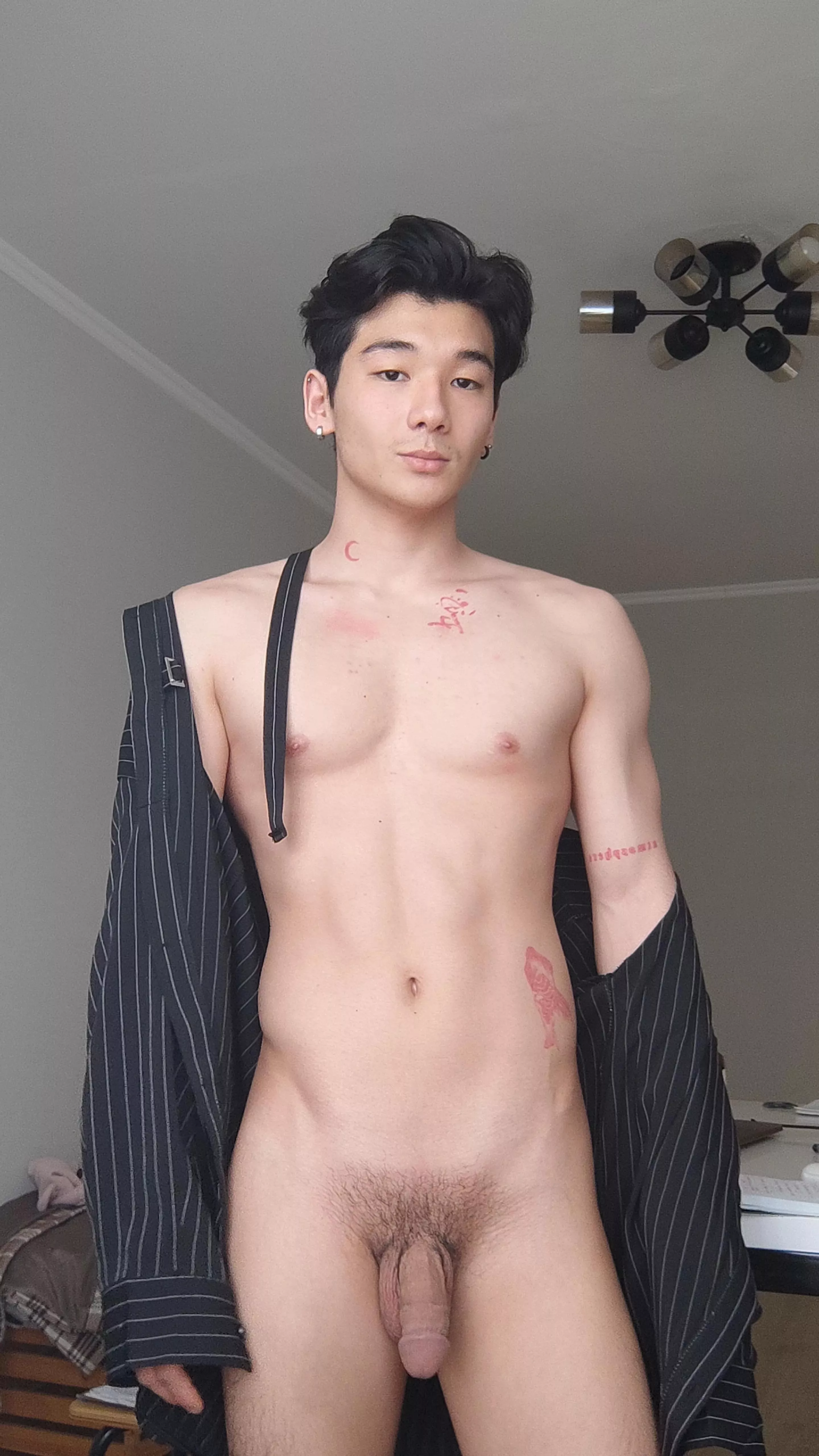 I'm gonna be a good decoration for your place