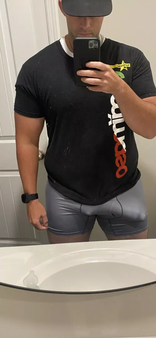 I’m hoping I found a thread I belong in. Do I fit in ?