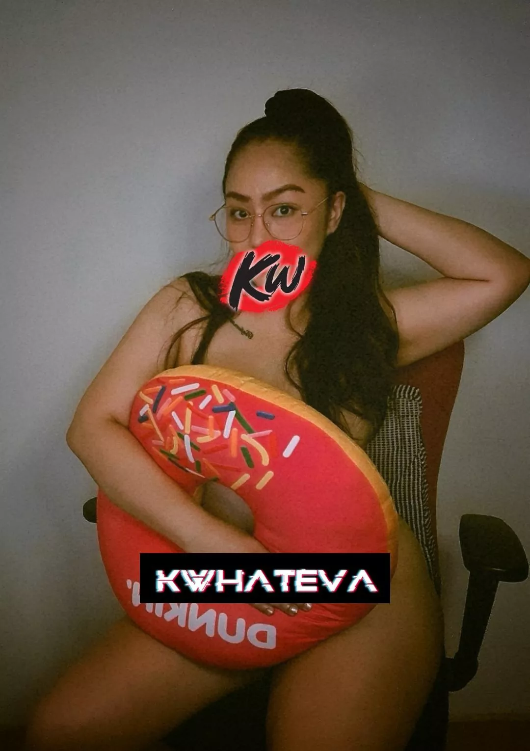 I'm like a statue. Stuck staring right at you. Got me (f)rozen in my tracks. So amazed how you take me back. Each and every time our love collapsed.