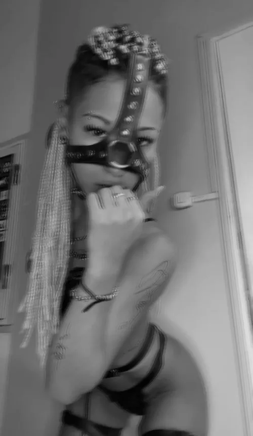 I'm looking for a ladybug to tame, are you willing to obey?