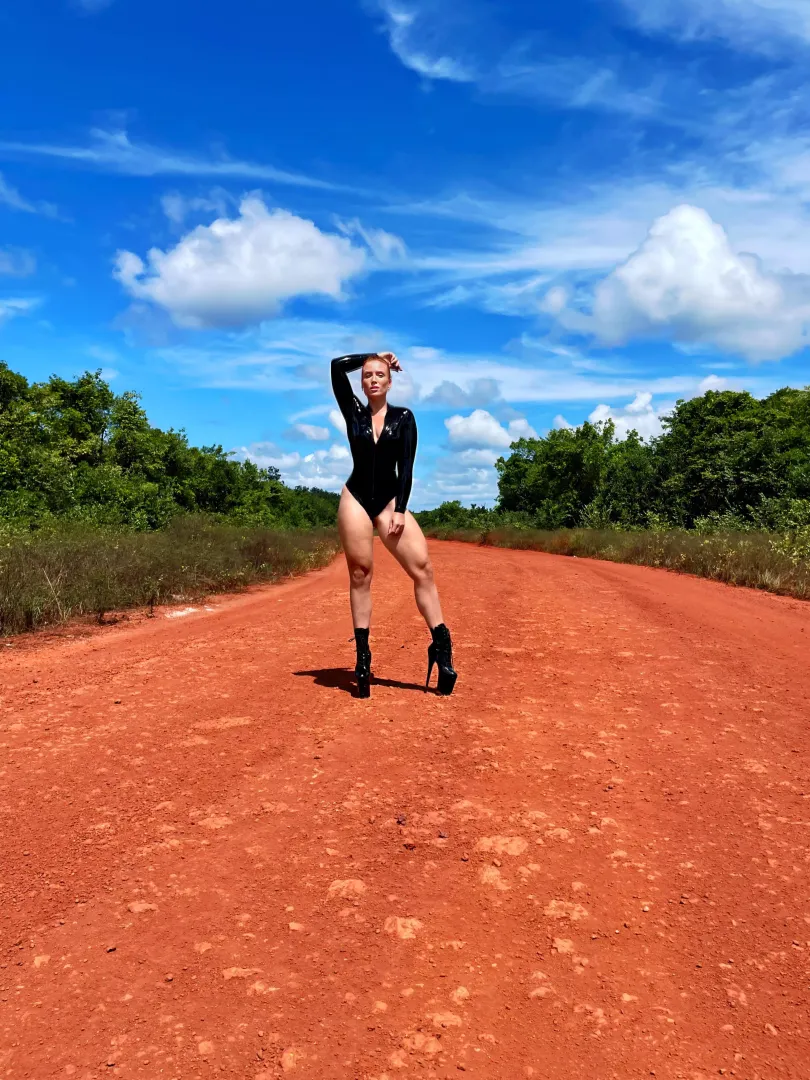 I’m my own damn super hero 😏Stopping cars and shit