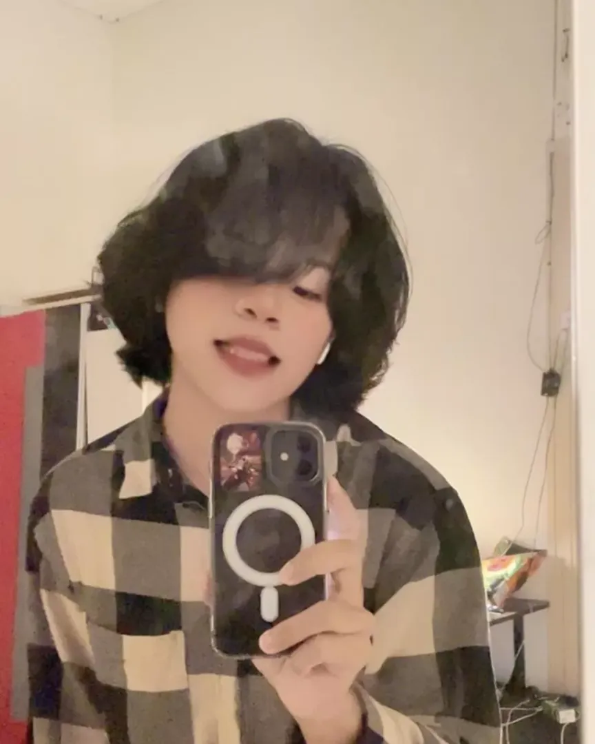 I’m new here :3