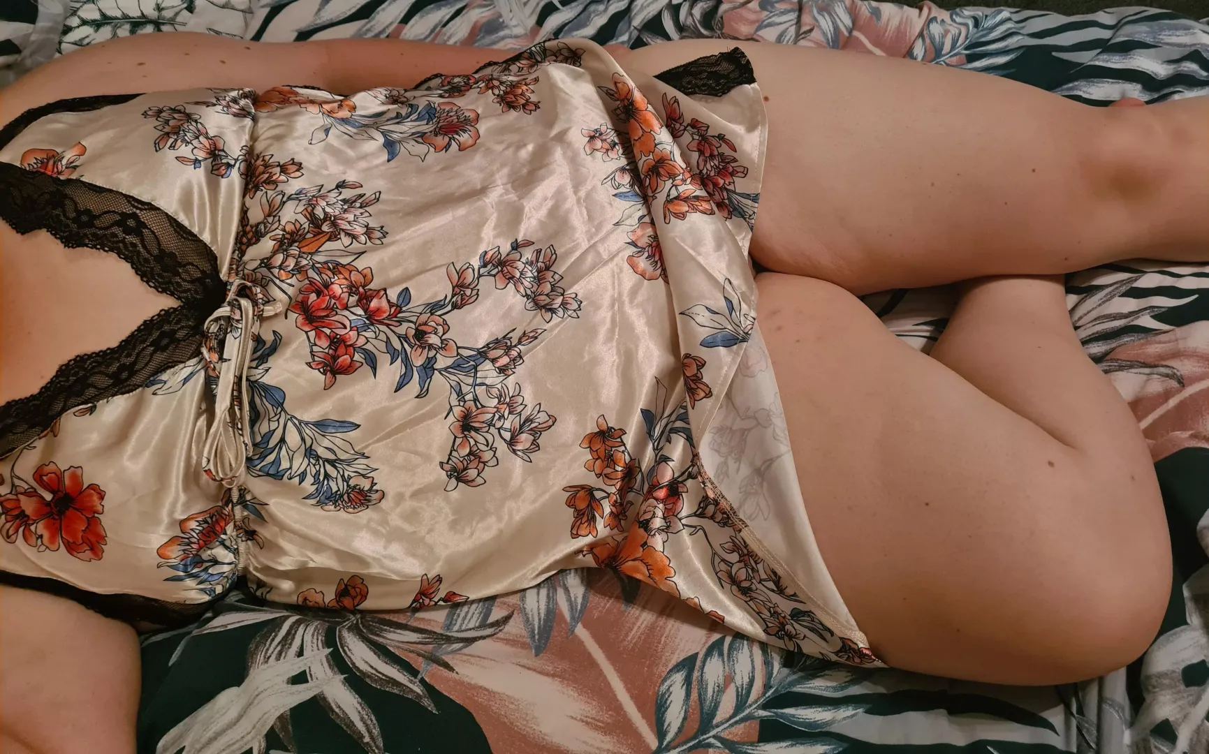 I'm obsessed with finding another woman for my husband