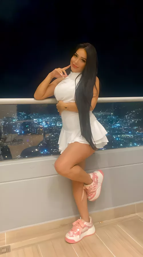 i'm ruining the view but nevermind 😂