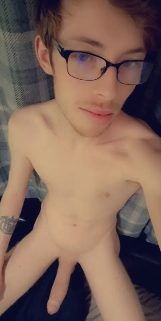 Im slim enough that you can throw me around 😘