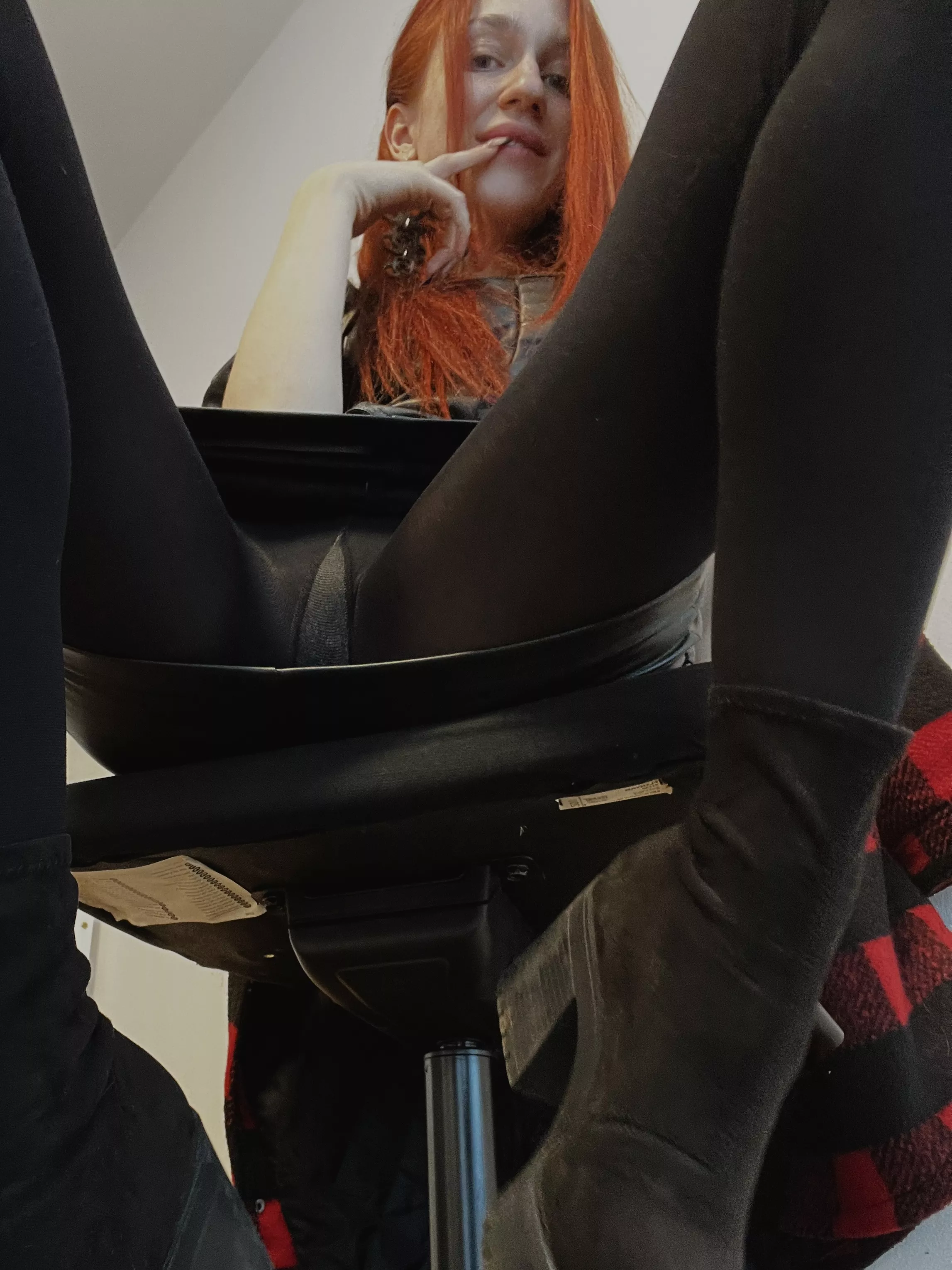 I'm so bored at work that I want to have some fun