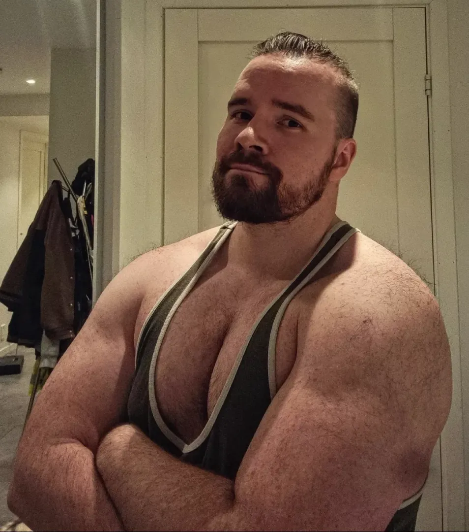 I'm still too timid to ask anyone to spot me at the gym