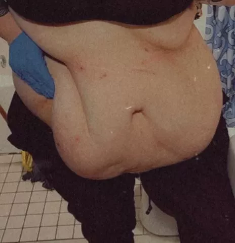 im supposed to be working 🤭