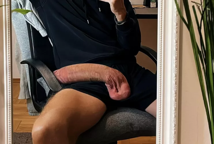 I’m supposed to be working but I can’t stop stroking it. [23]