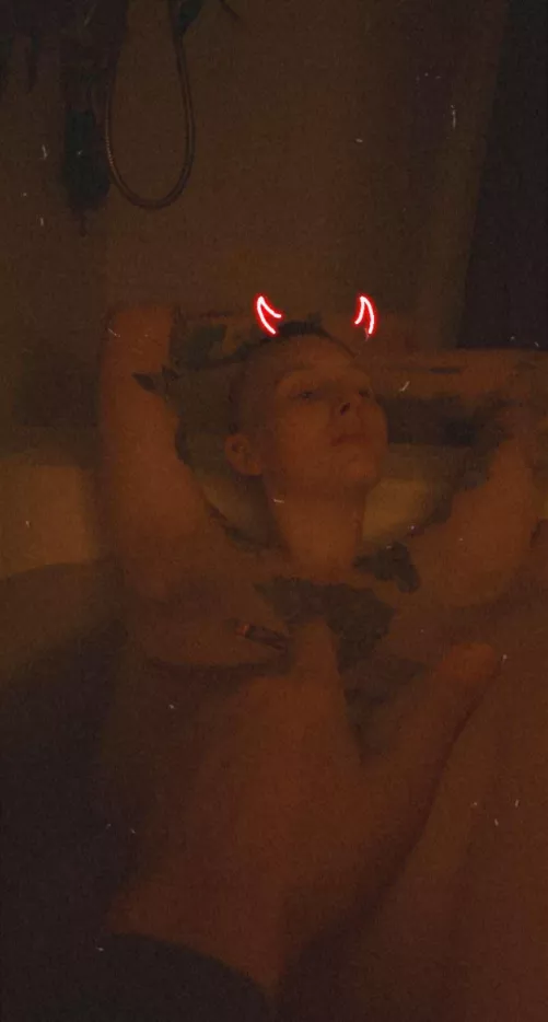 I’m too hot to pay for weed