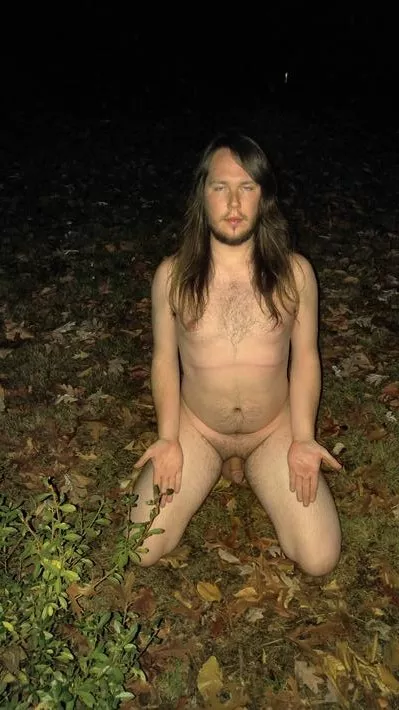 I'm waiting for you behind the rest stop. (Real pic taken by a trucker)