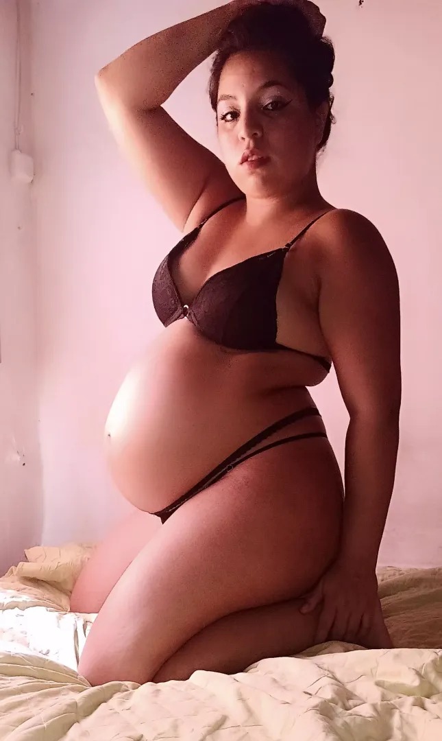 I'm waiting for you, mommy is horny