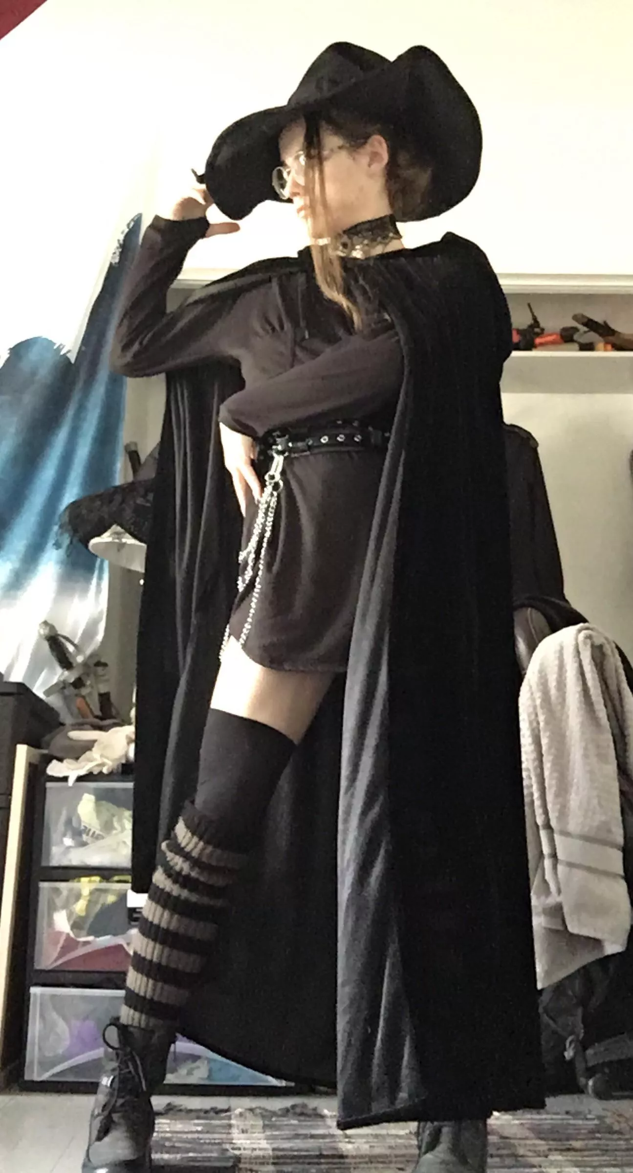 I’m your little nightmare before Christmas 🖤>:3