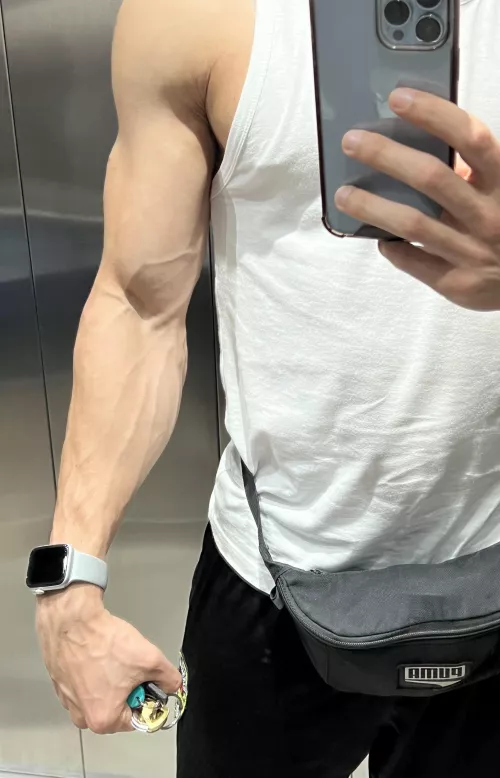 imagine how it must be down there? 😏