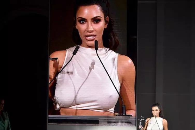 Imagine Kim is the President and she’s giving her speeches in outfits like these