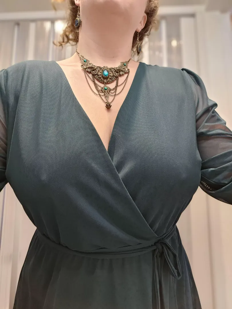 In my emerald grwen dress