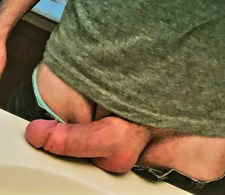 In Sexless Marriage.. Feeling self conscious. Rate my semi?