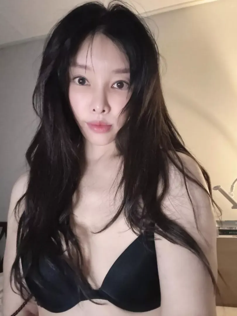 In what position you're putting an Asian milf?